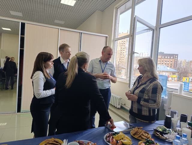 photo_5443021752713213993_y